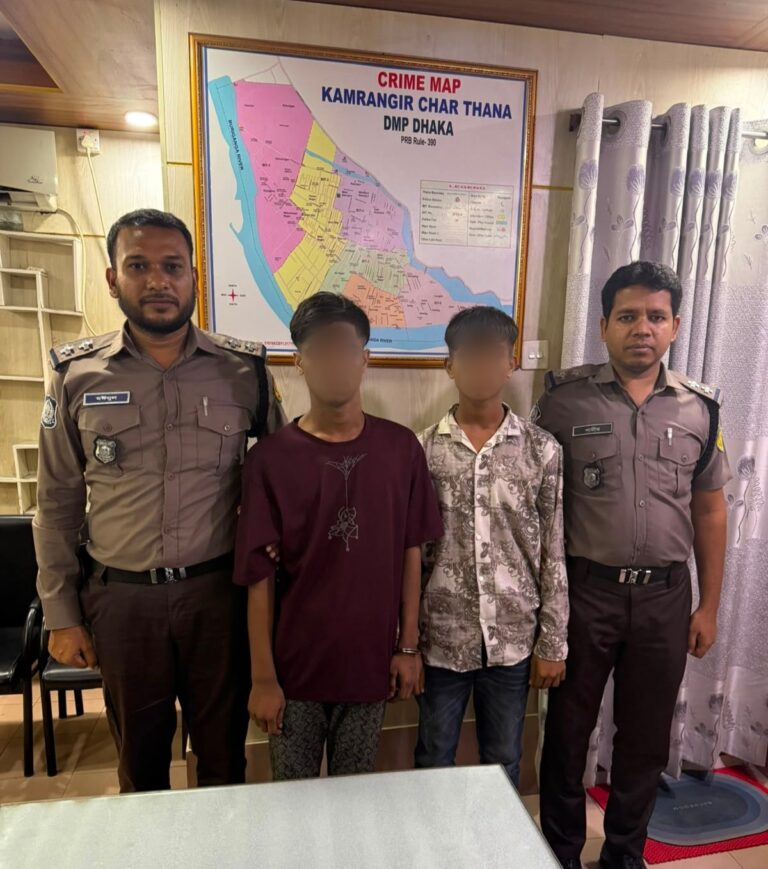 পূর্ব শত্রুতার জের ধরে কামরাঙ্গীরচরে যুবক খুন